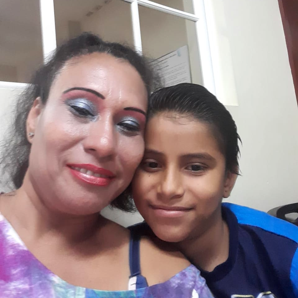 CÁNDIDA Y JOSSUÉ